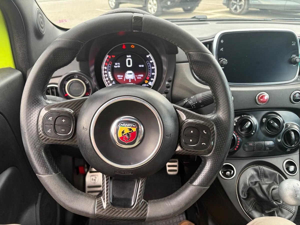 Abarth 595 595 1.4 Turbo T-Jet 180 CV Competizione (10)