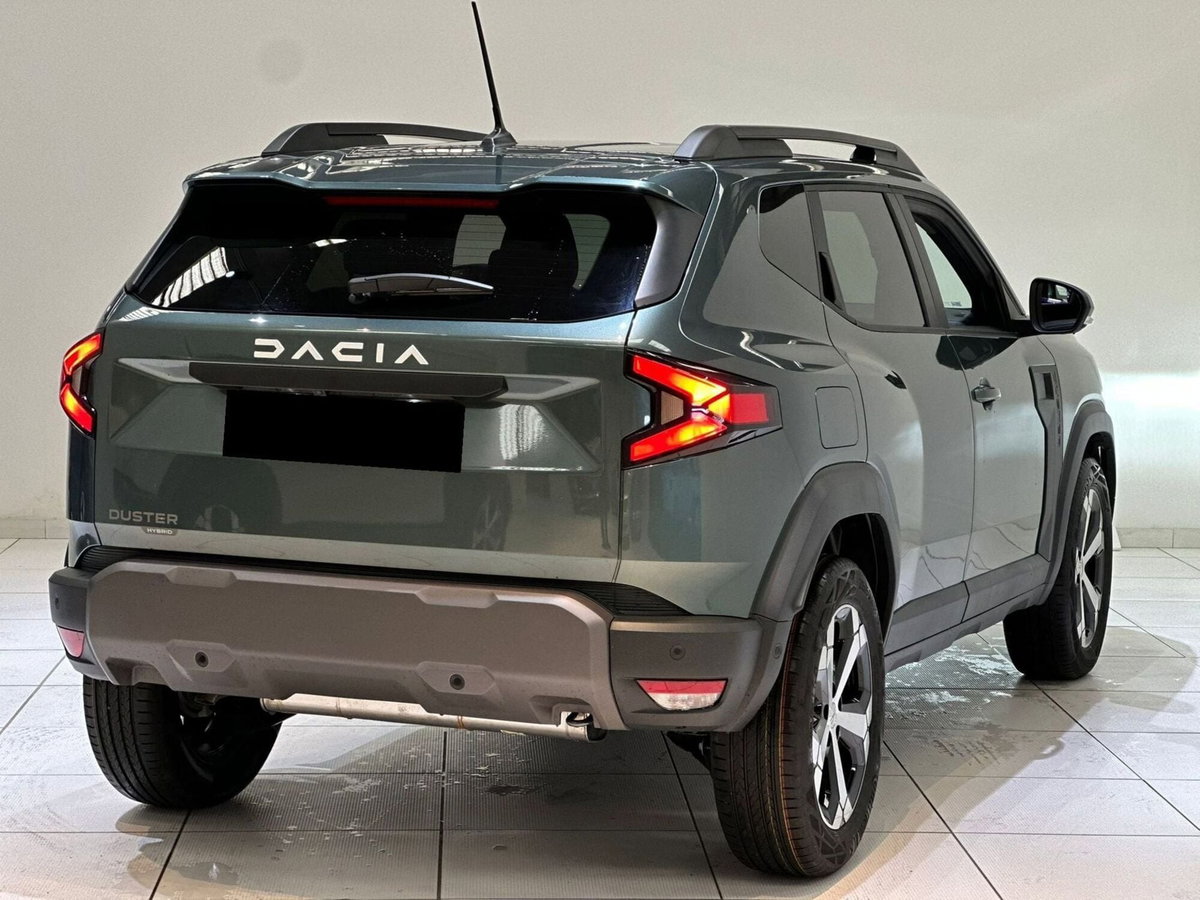 Dacia Duster 1.6 hybrid Journey 140cv (4)
