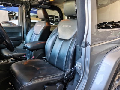Jeep Wrangler Unlimited 2.8 CRD DPF Sahara Auto (9)