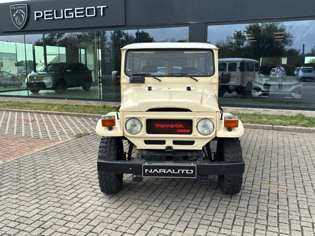 Toyota Land Cruiser 5p 2.8 d-4d Executive 7 posti Plus auto (3)