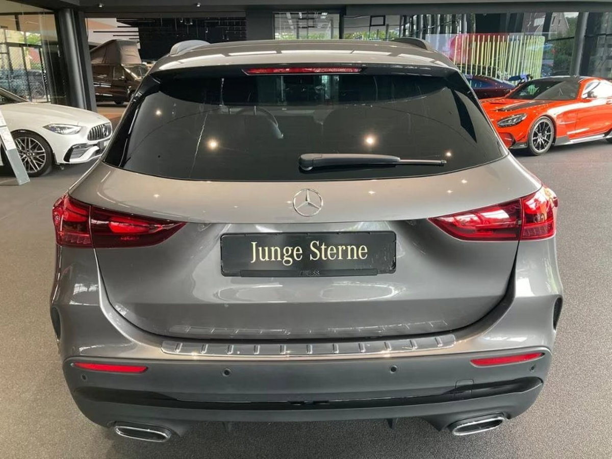 Mercedes-Benz GLA SUV 200 d AMG Line Premium Plus 4matic auto (6)