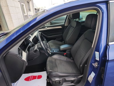 Volkswagen Passat 2.0 tdi scr R-Line 150cv dsg (3)