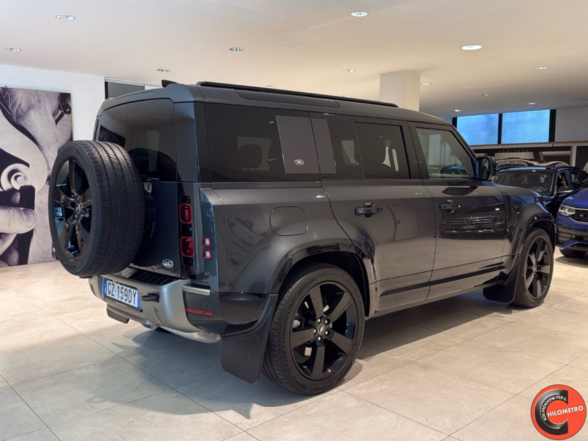 Land Rover Defender 110 3.0d i6 mhev X-Dynamic HSE awd 300cv auto (7)