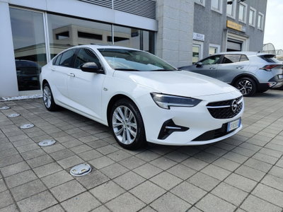 Opel Insignia 2.0 CDTI 174 CV S&S aut. Grand Sport Bus. Elegance (2)