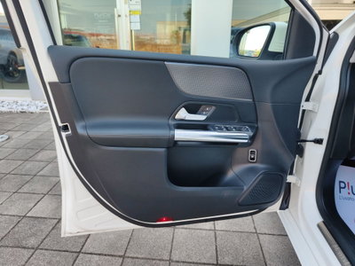 Mercedes-Benz Classe B 180 d Automatic Sport Plus (19)