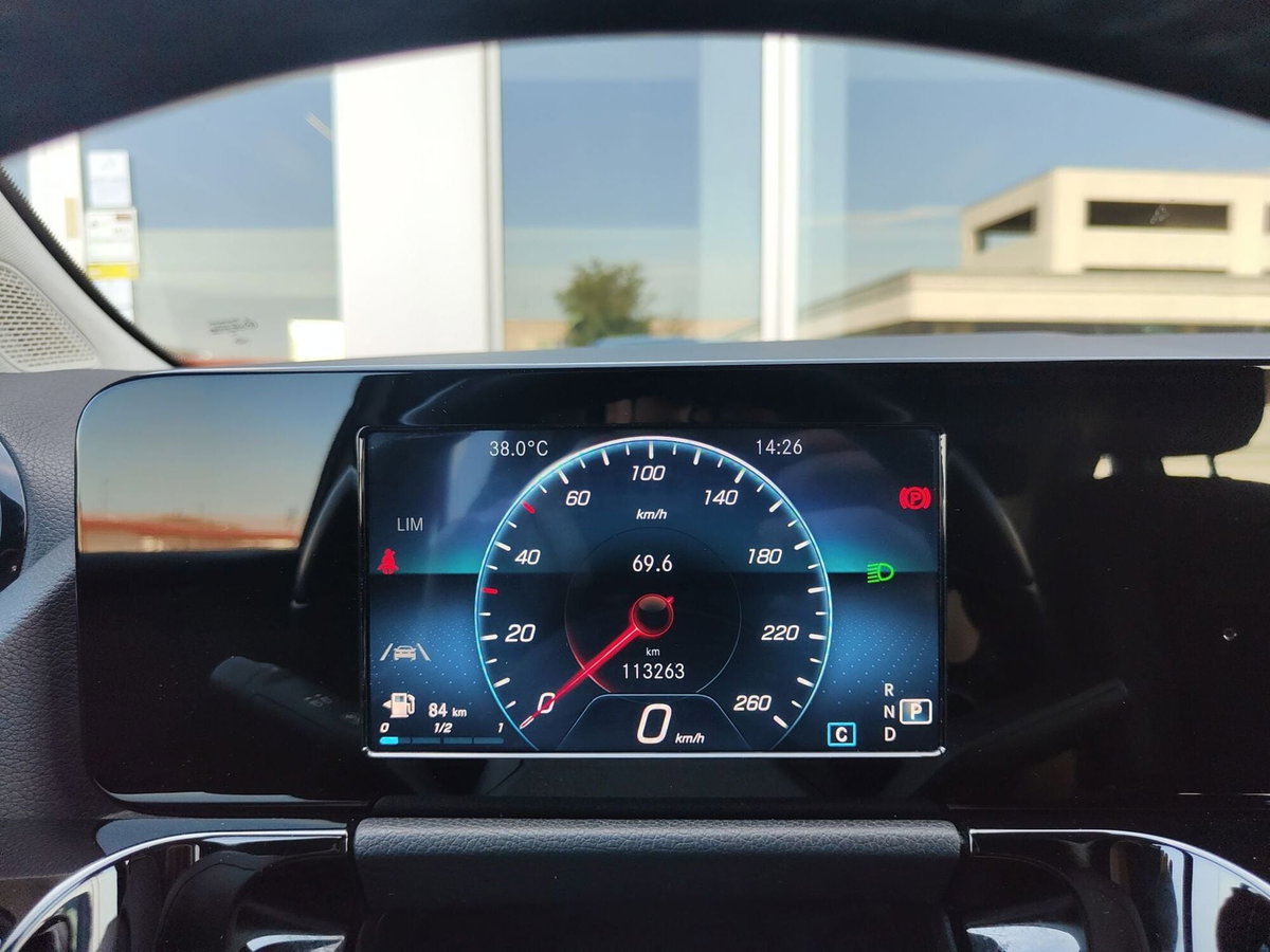 Mercedes-Benz Classe B 180 d Automatic Sport Plus (8)