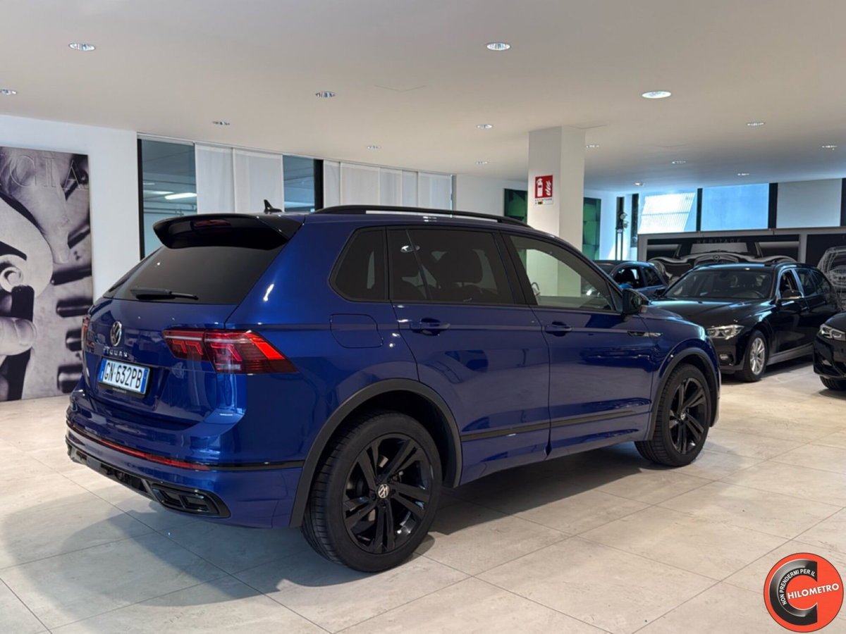 Volkswagen Tiguan 2.0 TDI 150 CV SCR DSG 4MOTION R-Line (7)