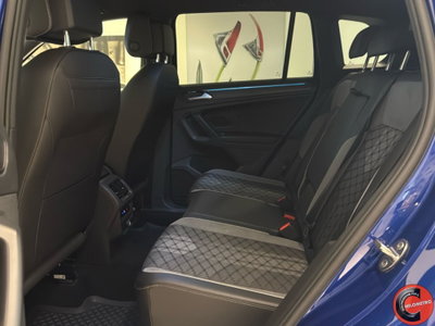 Volkswagen Tiguan 2.0 TDI 150 CV SCR DSG 4MOTION R-Line (8)