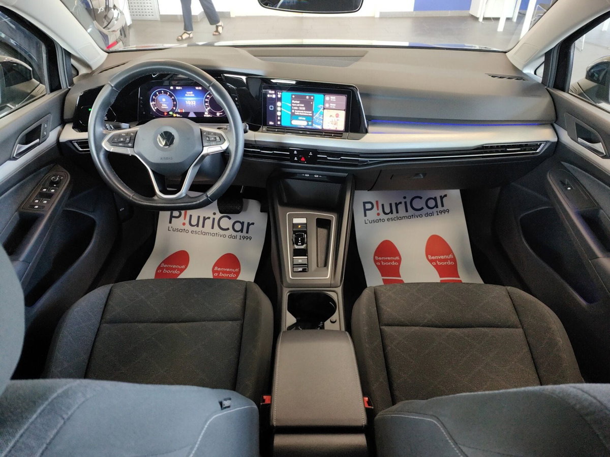 Volkswagen Golf 1.5 eTSI 130 CV EVO ACT DSG R-Line (3)