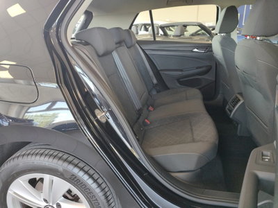 Volkswagen Golf 1.5 eTSI 130 CV EVO ACT DSG R-Line (6)