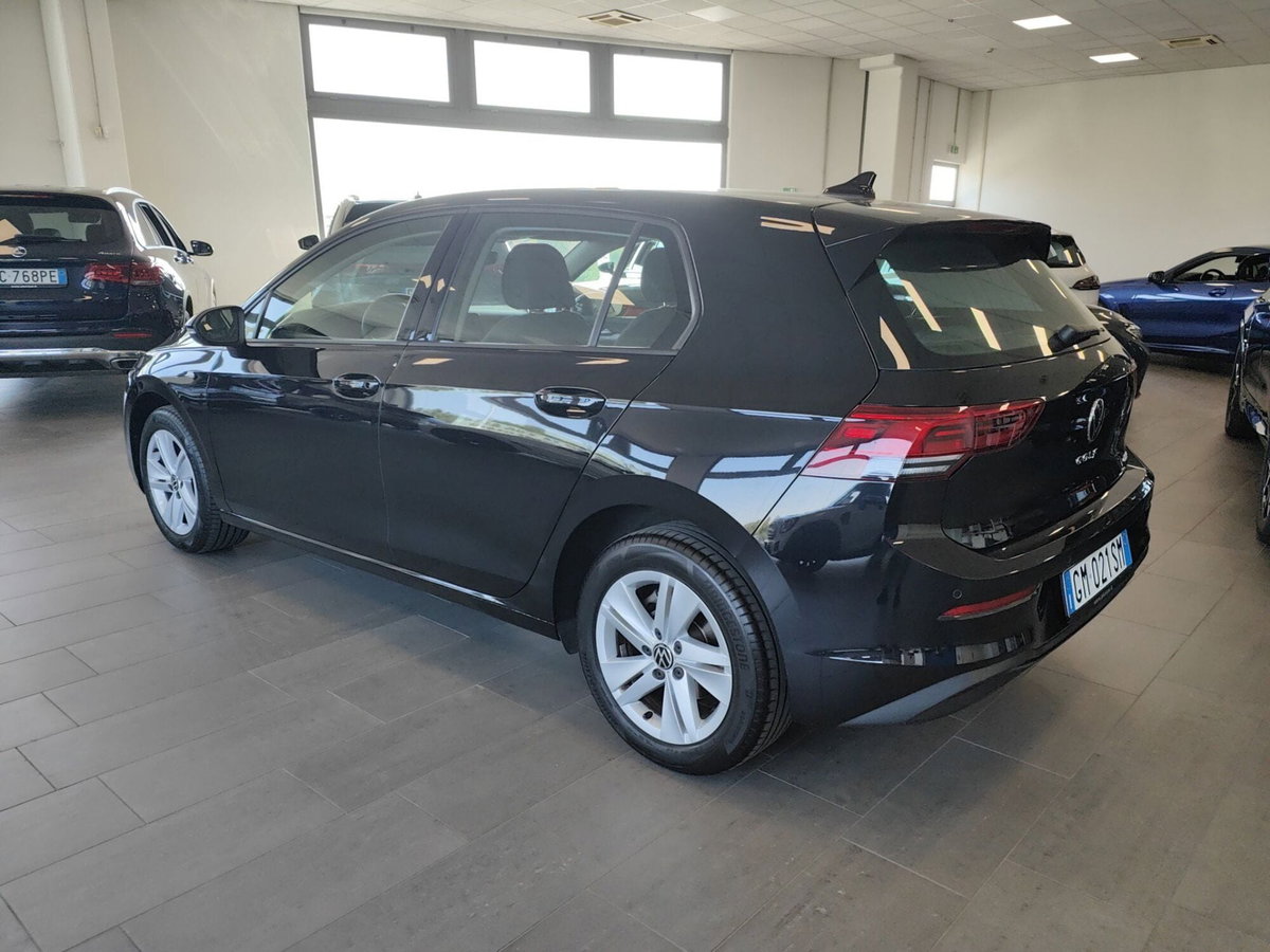 Volkswagen Golf 1.5 eTSI 130 CV EVO ACT DSG R-Line (9)