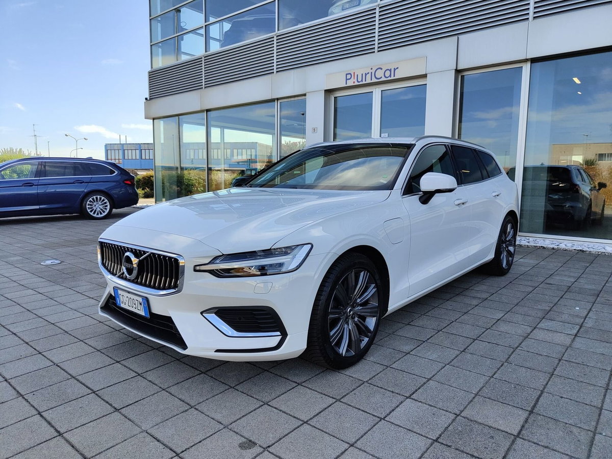 Volvo V60 T6 Recharge AWD Plug-in Hybrid R-design