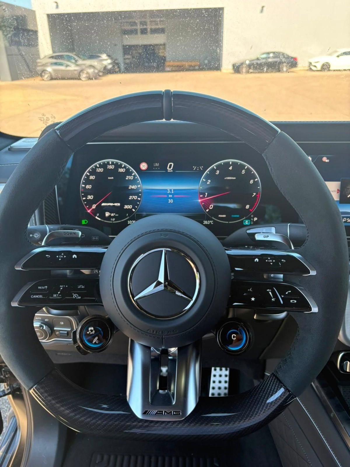 Mercedes-Benz Classe G AMG 63 585cv auto (8)