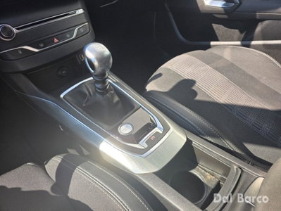 Peugeot 308 BlueHDi 130 S&S Allure (15)