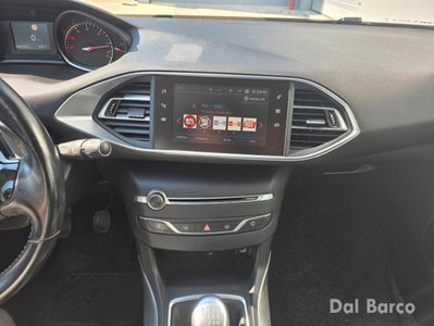 Peugeot 308 BlueHDi 130 S&S Allure (16)