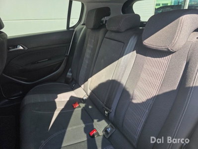 Peugeot 308 BlueHDi 130 S&S Allure (18)