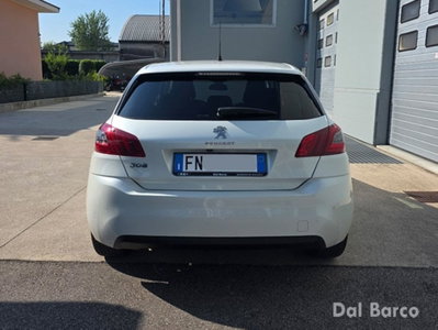 Peugeot 308 BlueHDi 130 S&S Allure (6)