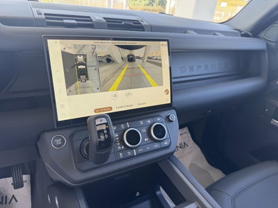 Land Rover Defender 110 3.0d i6 mhev X-Dynamic SE awd 250cv auto (6)