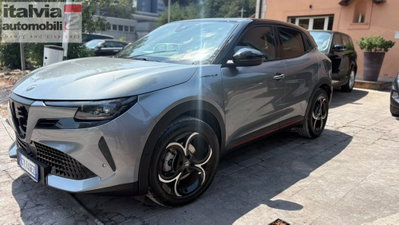 Alfa Romeo Junior 1.2 ibrida 145cv edct6 (2)