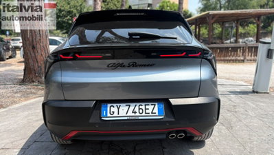 Alfa Romeo Junior 1.2 ibrida 145cv edct6 (8)
