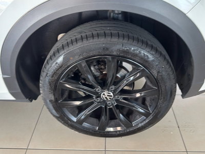 Volkswagen T-Roc 2.0 tdi R-Line 115cv (10)
