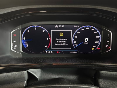 Volkswagen T-Roc 2.0 tdi R-Line 115cv (18)