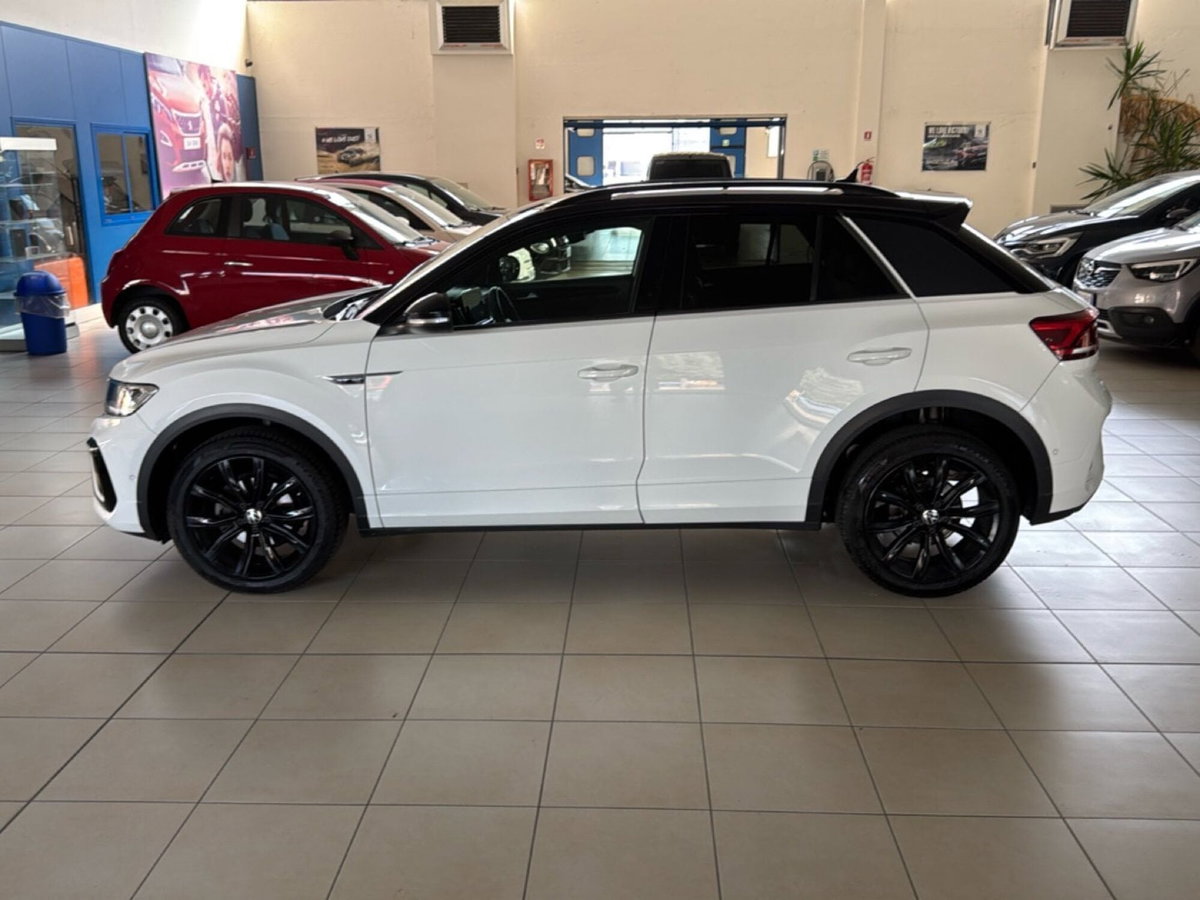 Volkswagen T-Roc 2.0 tdi R-Line 115cv (2)