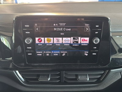 Volkswagen T-Roc 2.0 tdi R-Line 115cv (20)