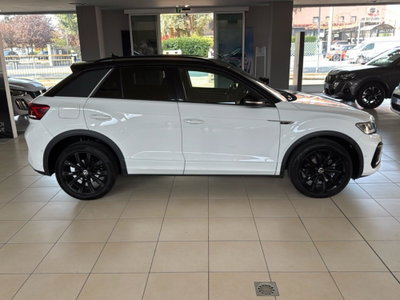 Volkswagen T-Roc 2.0 tdi R-Line 115cv (6)