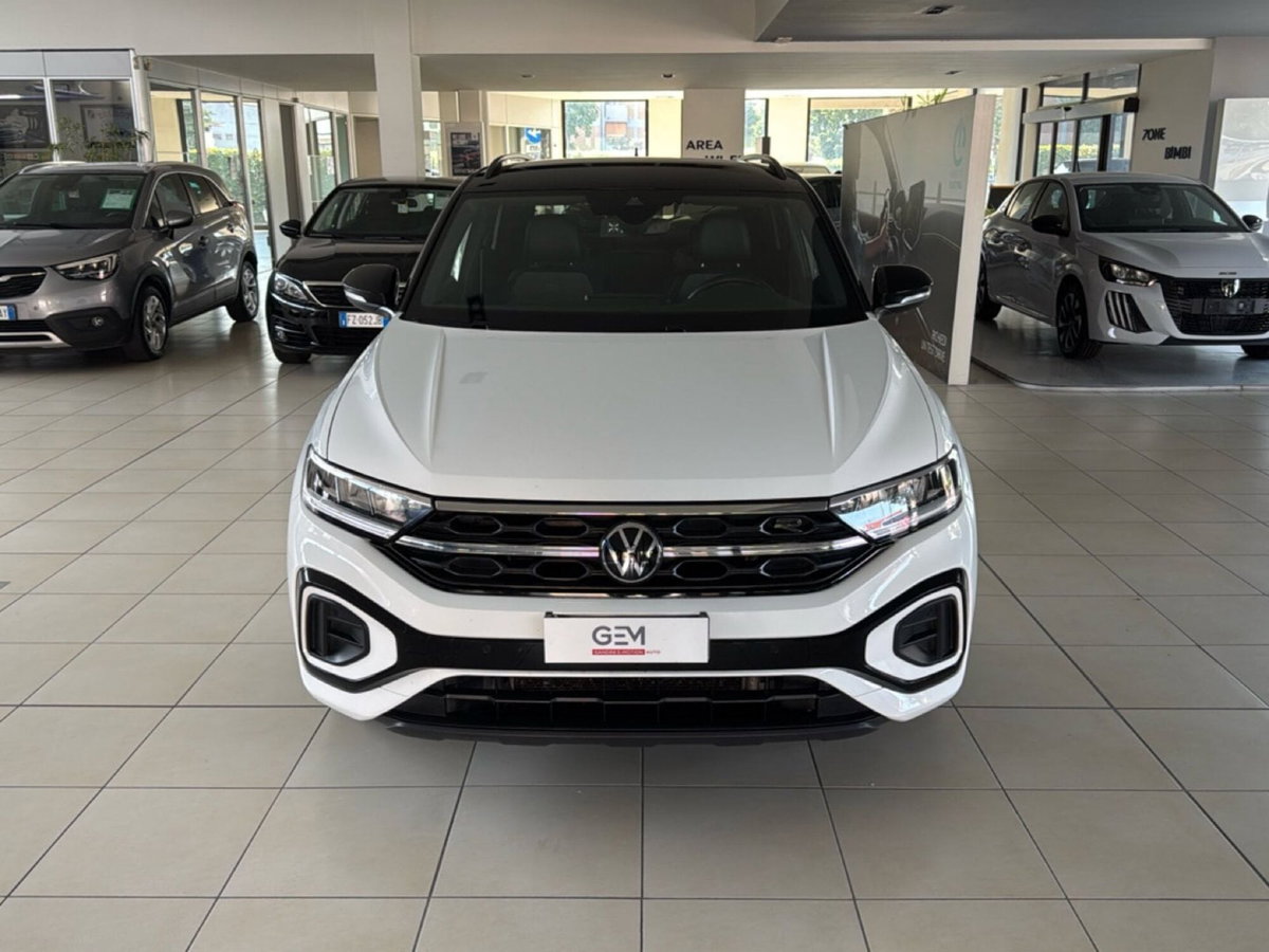 Volkswagen T-Roc 2.0 tdi R-Line 115cv (8)