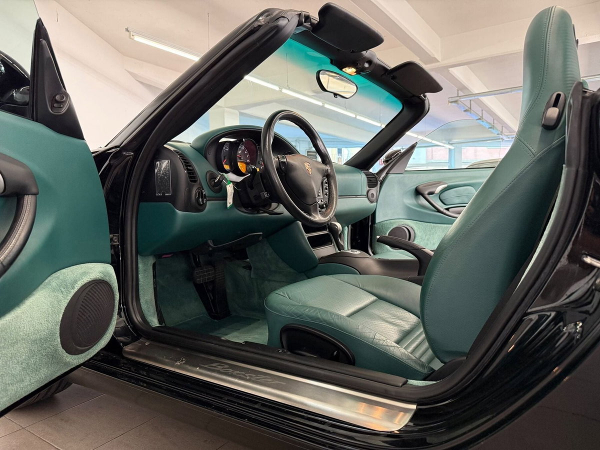 Porsche Boxster 2.7 (10)