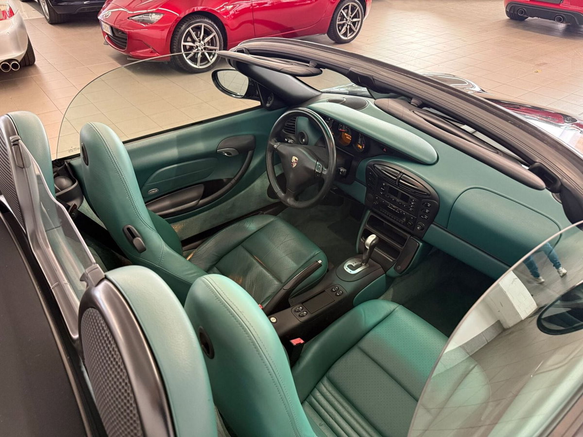 Porsche Boxster 2.7 (14)