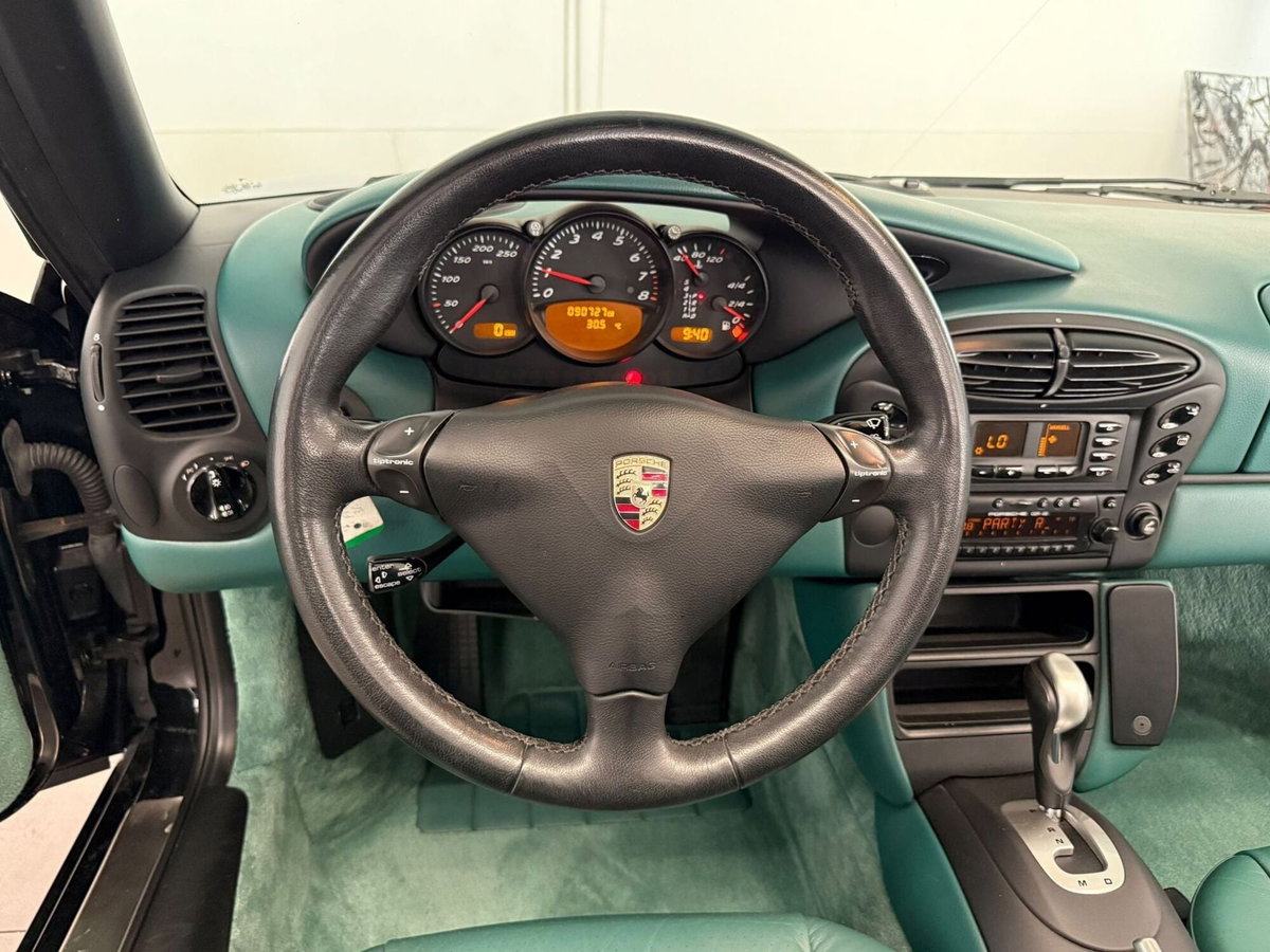 Porsche Boxster 2.7 (8)