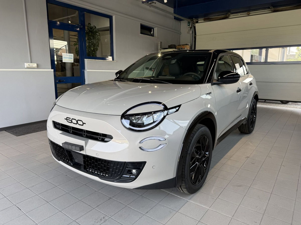 Fiat 600 1.2 hybrid Sport 110cv auto