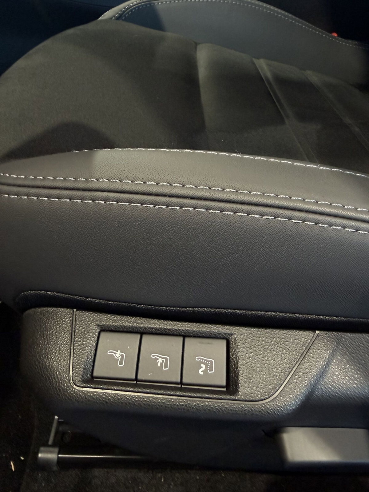 Fiat 600 1.2 hybrid Sport 110cv auto (10)