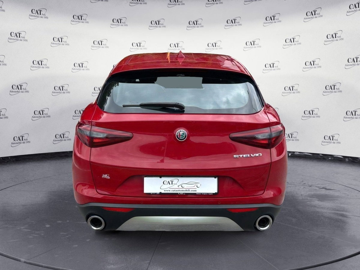 Alfa Romeo Stelvio Stelvio 2.2 Turbodiesel 180 CV AT8 RWD Super (4)