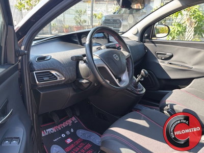 Lancia Ypsilon 1.2 69 CV 5 porte GPL Gold Plus (13)
