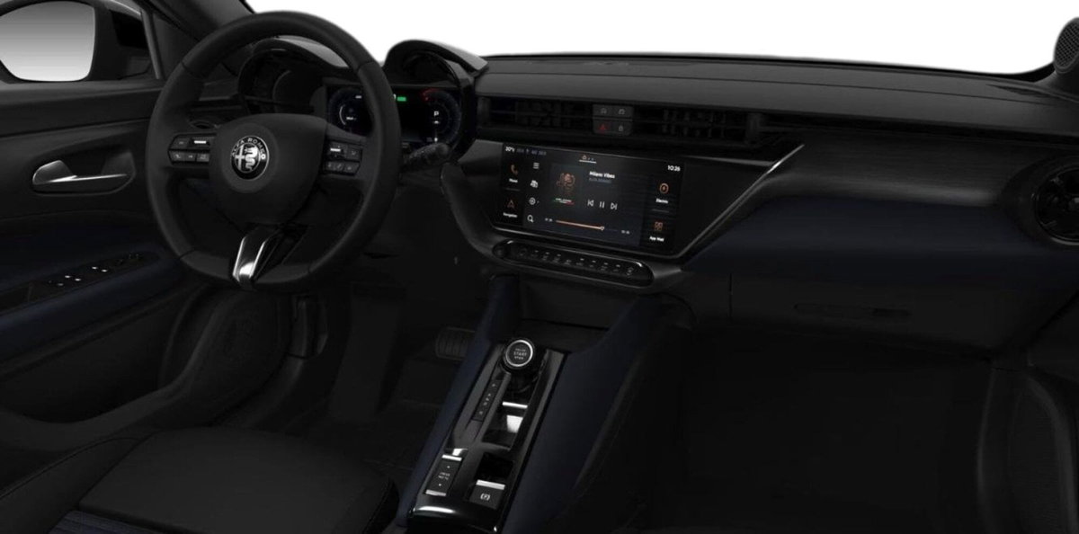 Alfa Romeo Junior 1.2 ibrida 145cv edct6 (5)