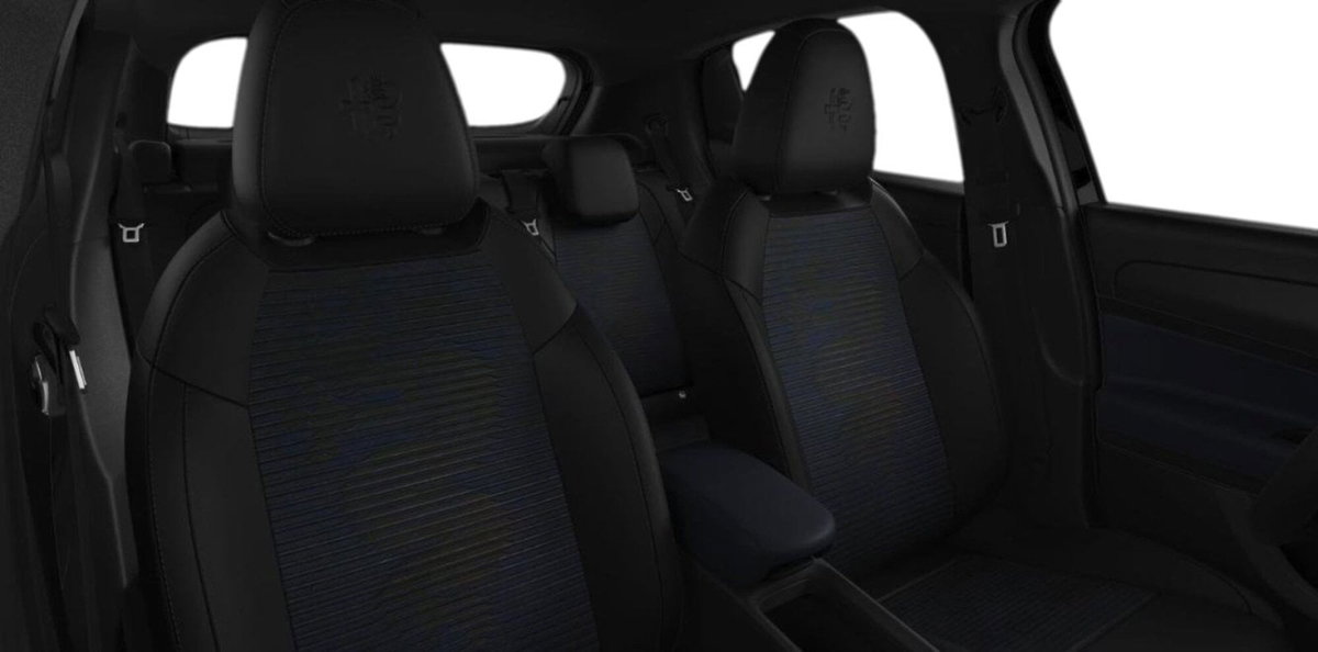 Alfa Romeo Junior 1.2 ibrida 145cv edct6 (6)