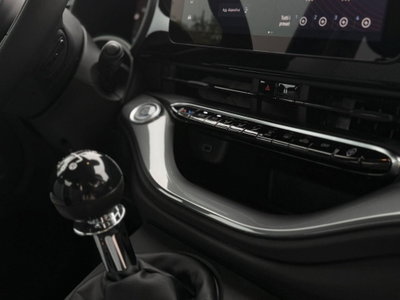 Fiat 500 1.0 hybrid La Prima (10)