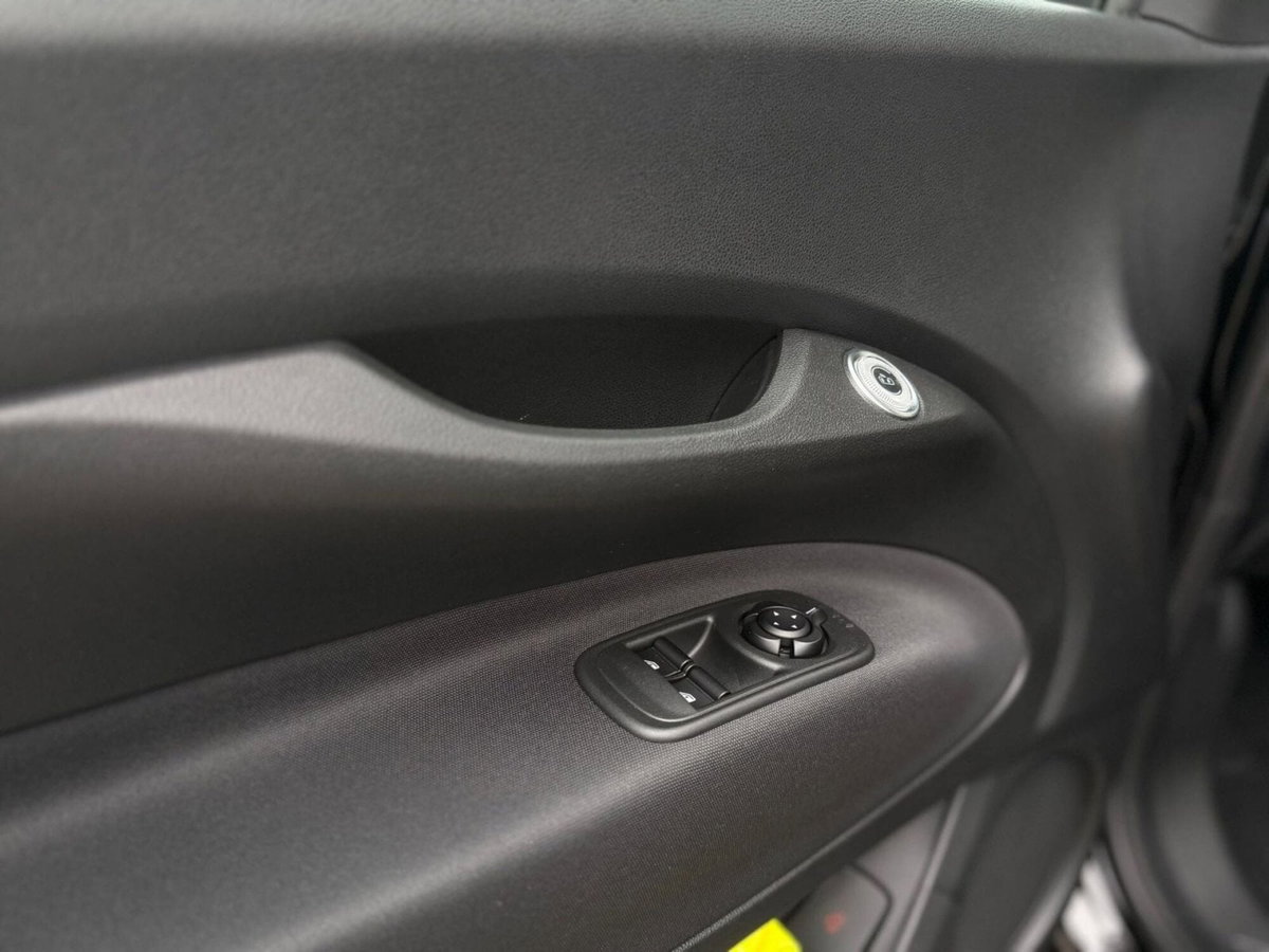 Fiat 500 1.0 hybrid La Prima (8)