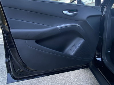 Byd Dolphin G DM-i 1.5 phev Boost 212cv (7)