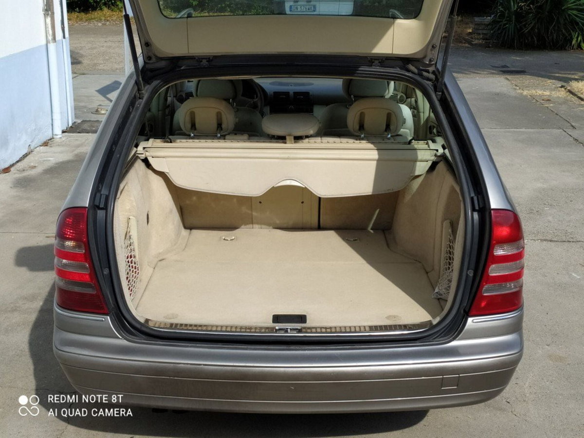 Mercedes-Benz Classe C Station Wagon 220 CDI Elegance (13)