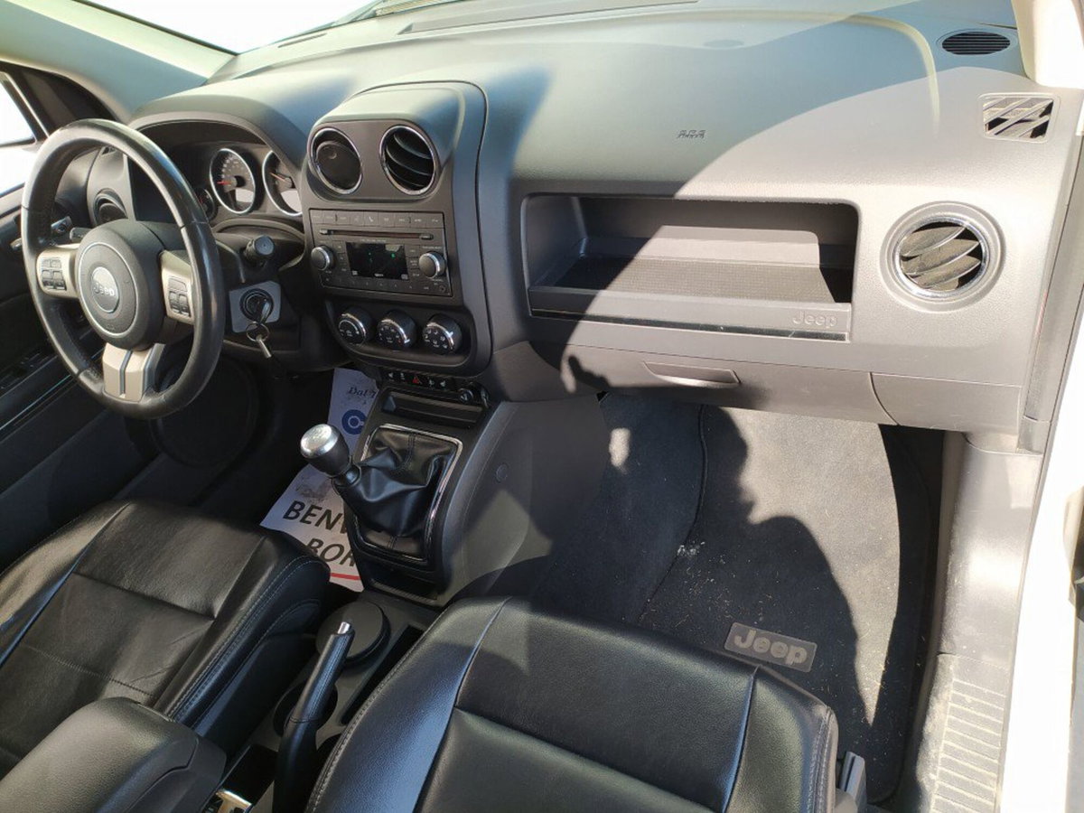 Jeep Compass 2.2 CRD Limited (8)