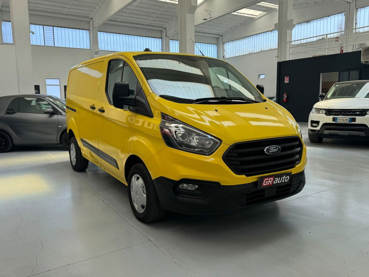 Ford Transit Custom Furgone 280 2.0 TDCi 130 PC-DC Furgone Titanium (3)
