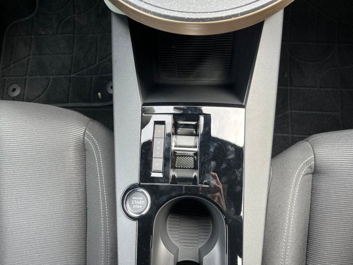 Lancia Ypsilon 1.2 LX 100cv (13)