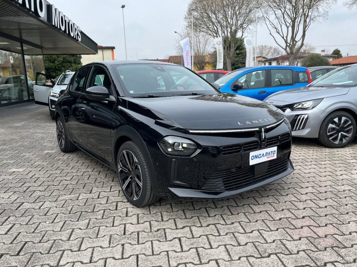 Lancia Ypsilon 1.2 LX 100cv (3)