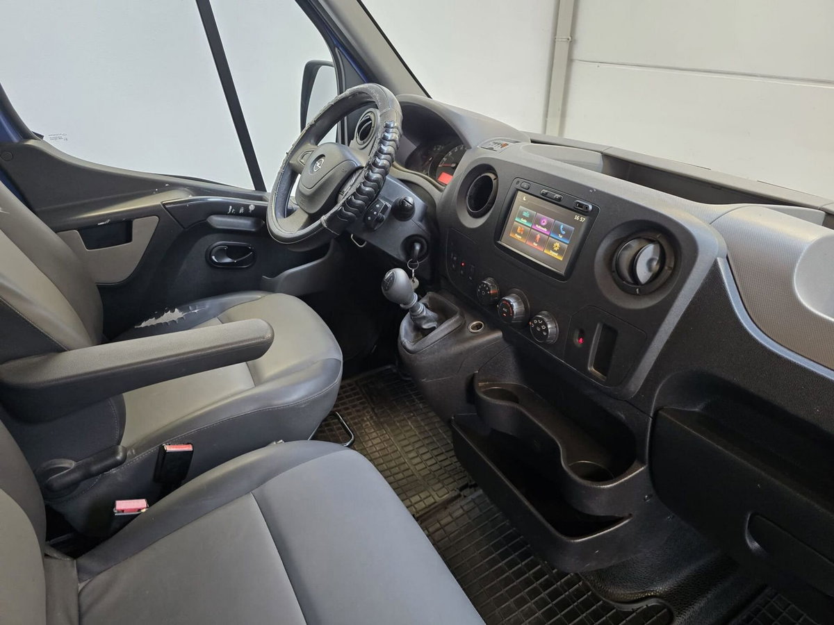 Opel Movano Furgone 35 2.3 CDTI 145CV S&S PL-TM FWD Furgone (14)