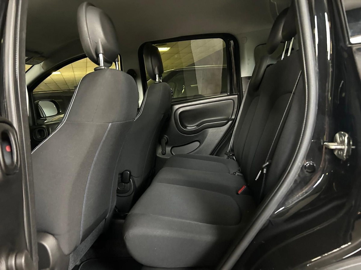 Fiat Panda 1.0 FireFly S&S Hybrid City Cross (7)