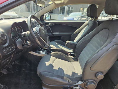 Alfa Romeo MiTo 1.3 JTDm 95 CV S&S (8)